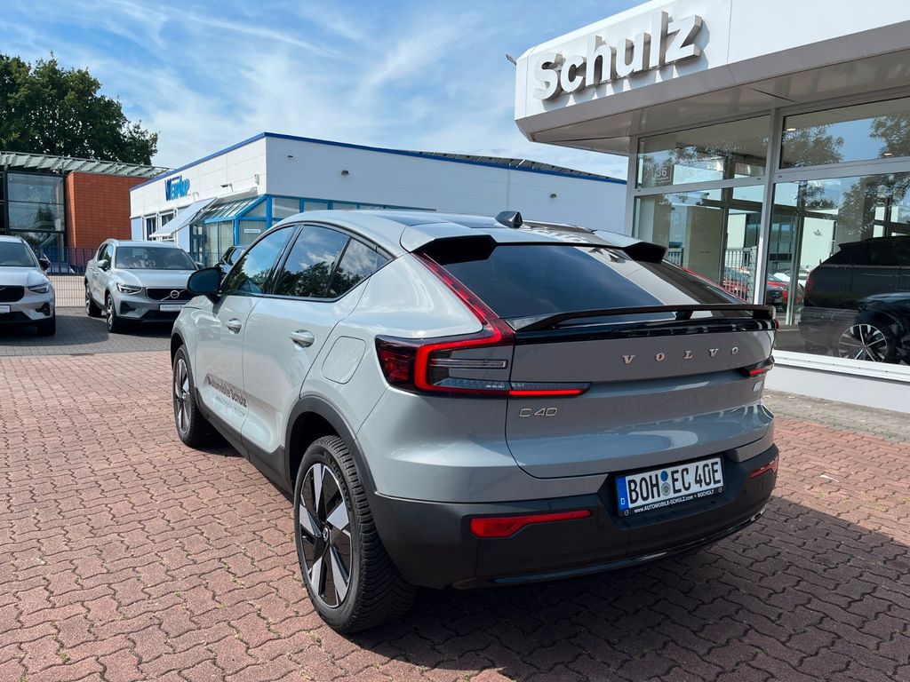 Volvo C40 2025