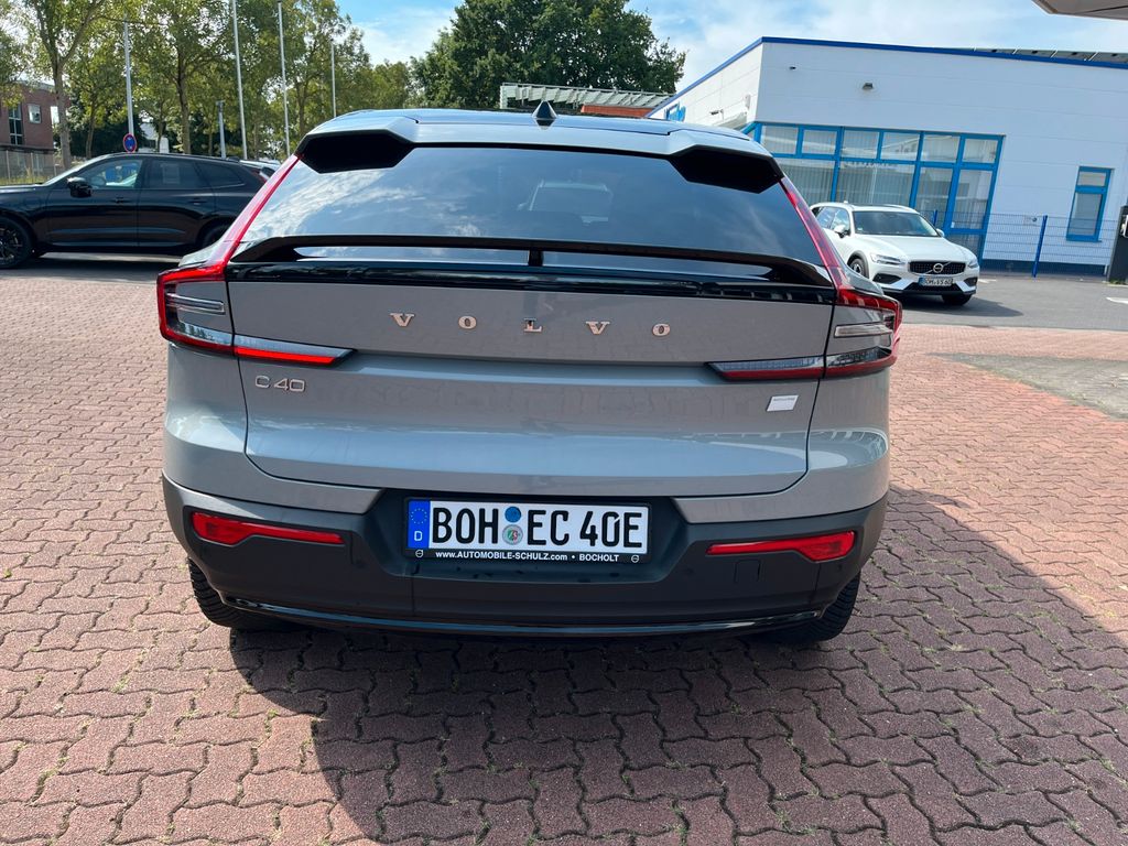 Volvo C40 2025