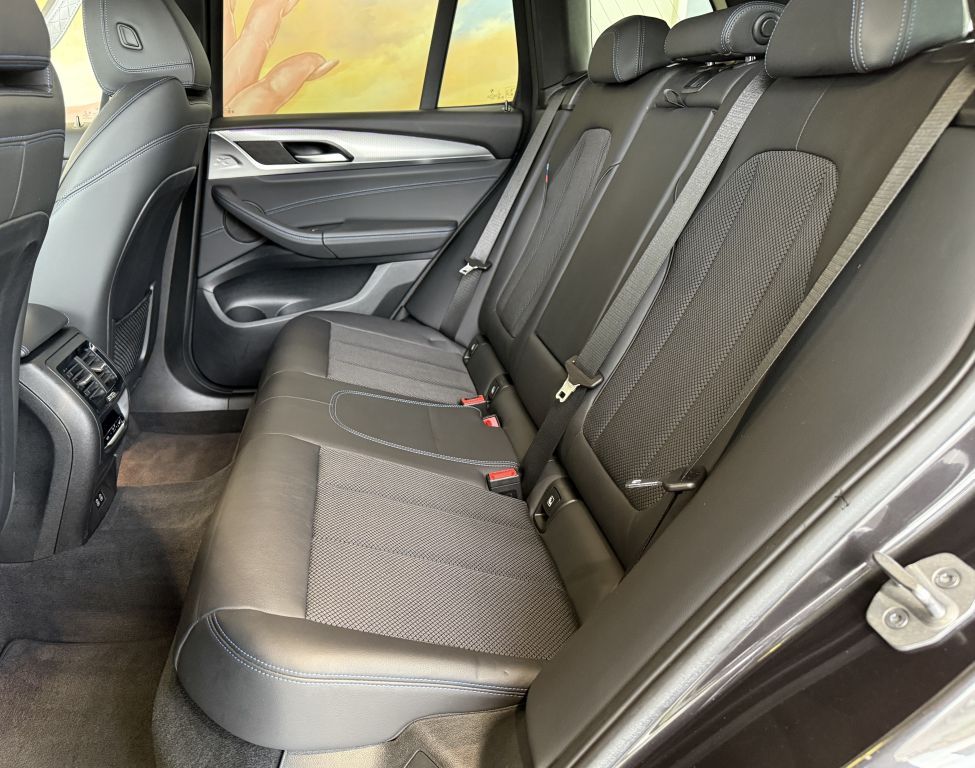 BMW X3 2021