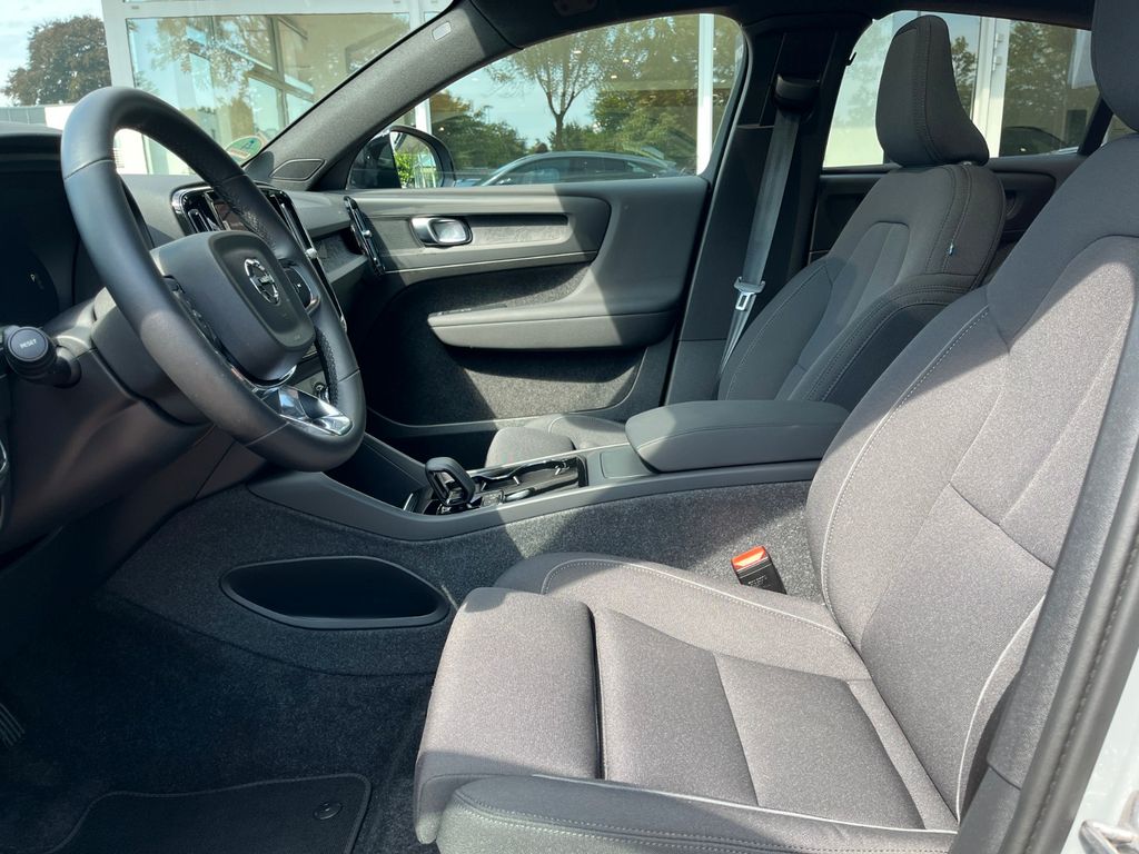 Volvo C40 2025