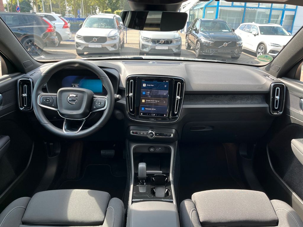 Volvo C40 2025