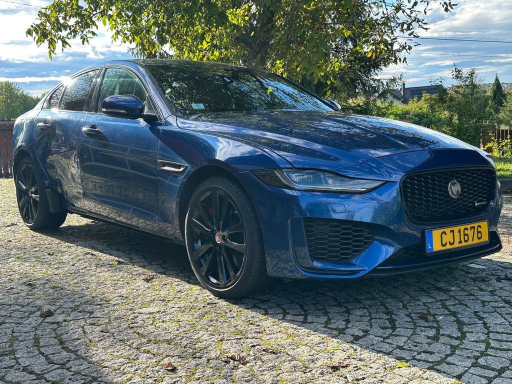 Jaguar XE 2022