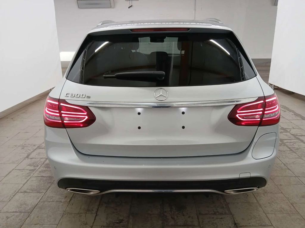 Mercedes-Benz C 300 2020