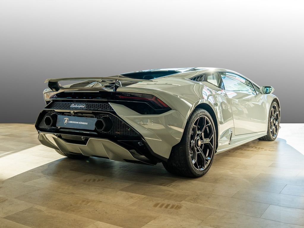 Lamborghini Huracán 2024