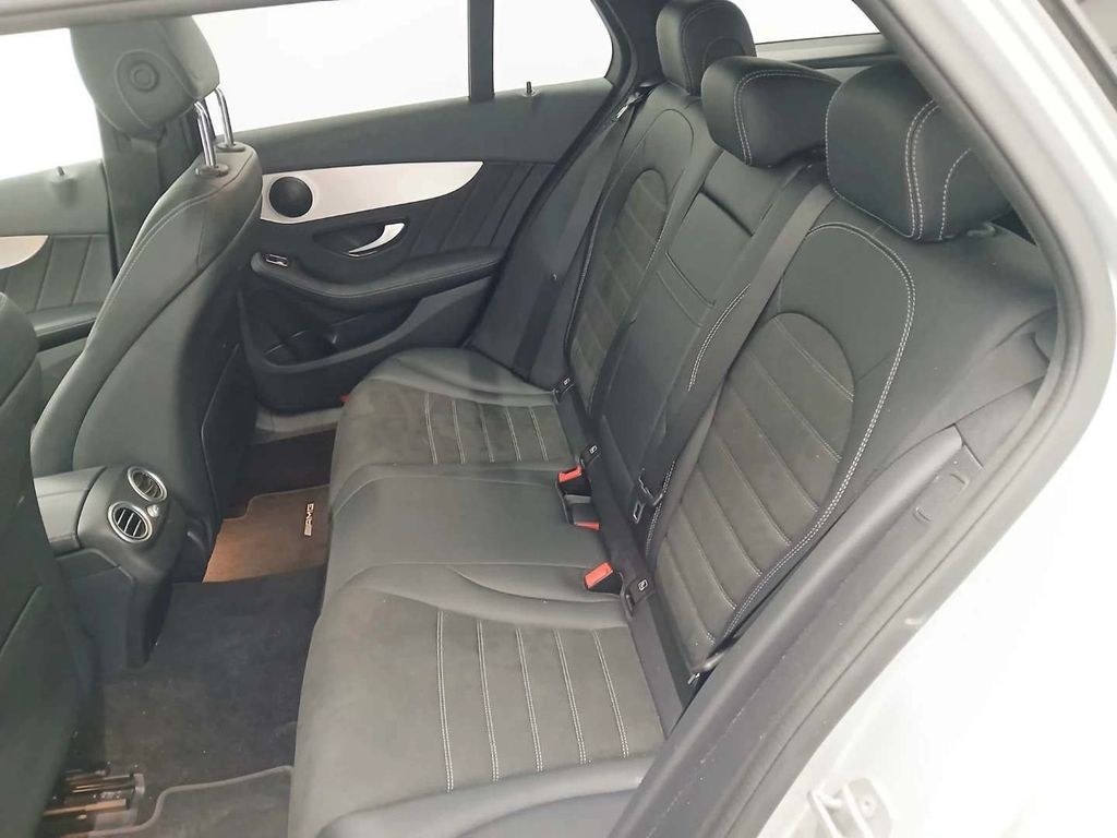 Mercedes-Benz C 300 2020