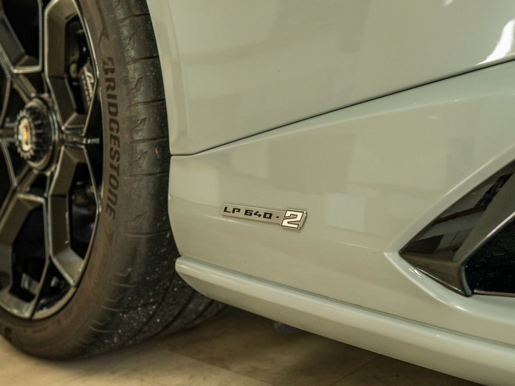 Lamborghini Huracán 2024