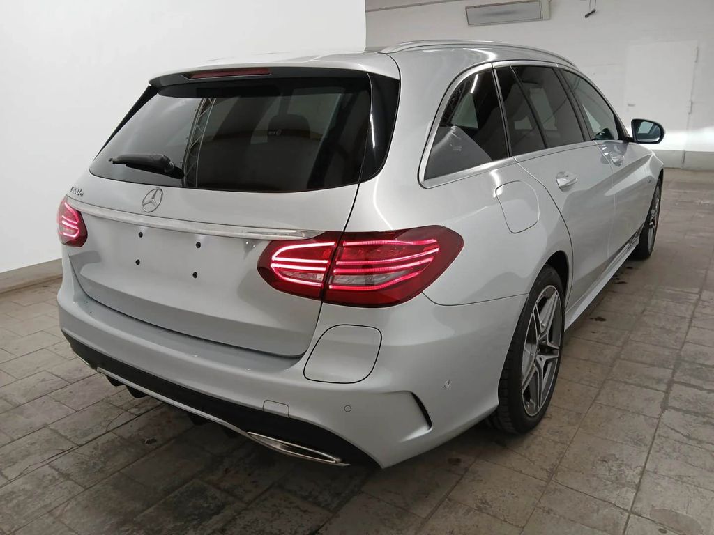 Mercedes-Benz C 300 2020