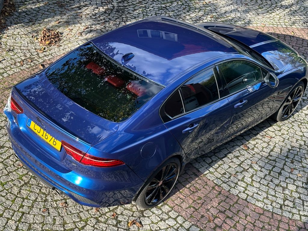 Jaguar XE 2022