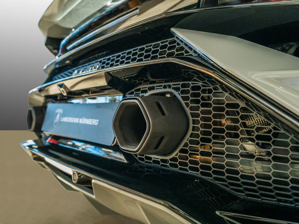 Lamborghini Huracán 2024