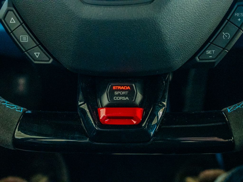 Lamborghini Huracán 2024