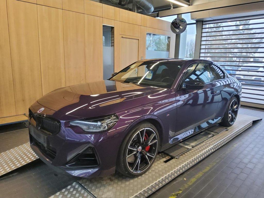 BMW M240i 2023