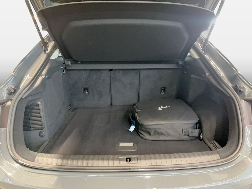 Audi Q3 2021