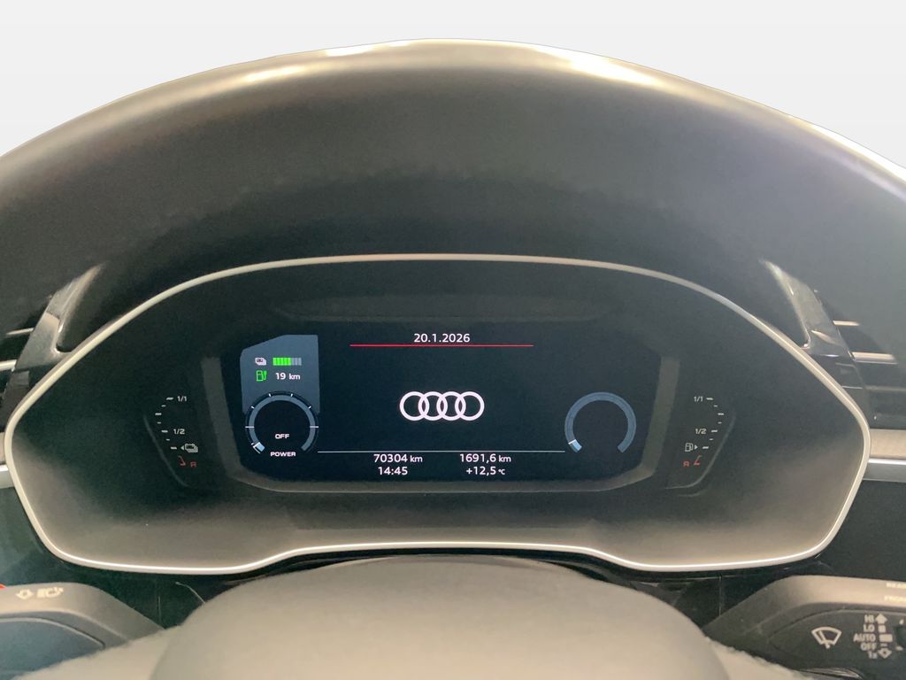 Audi Q3 2021