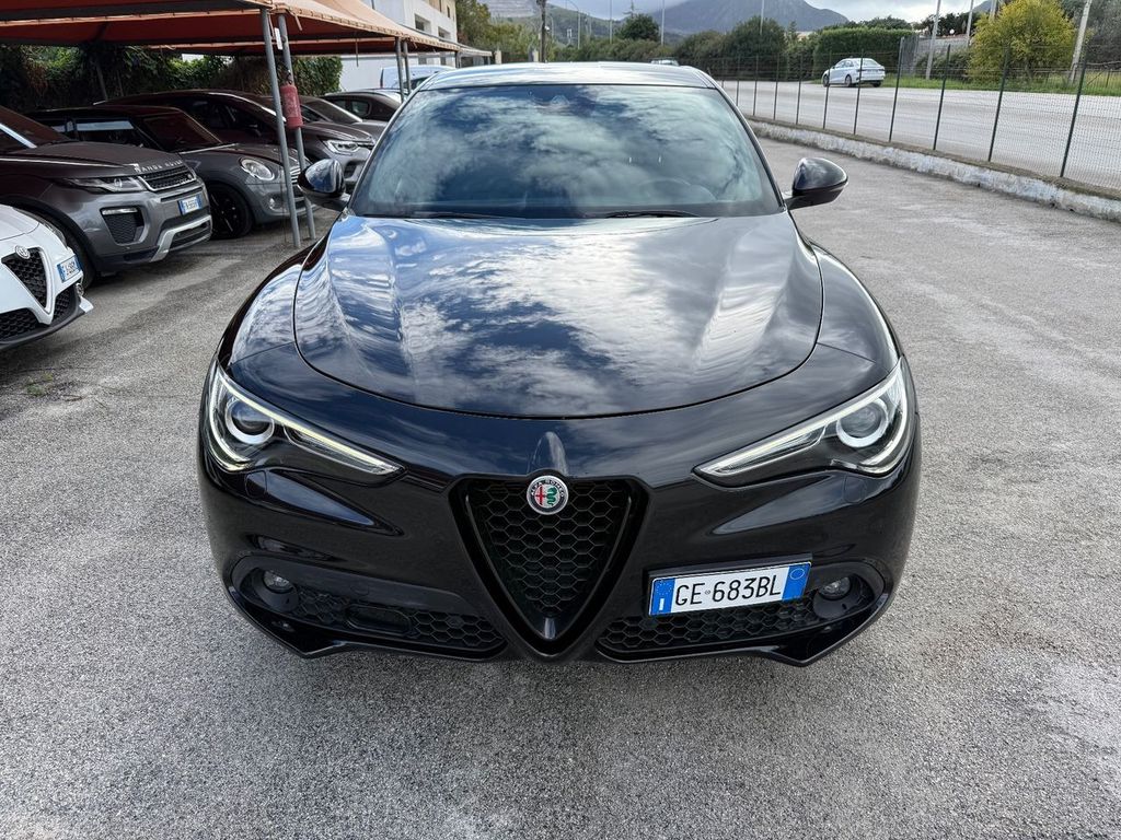 Alfa Romeo Stelvio 2021