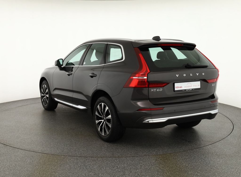 Volvo XC60 2022