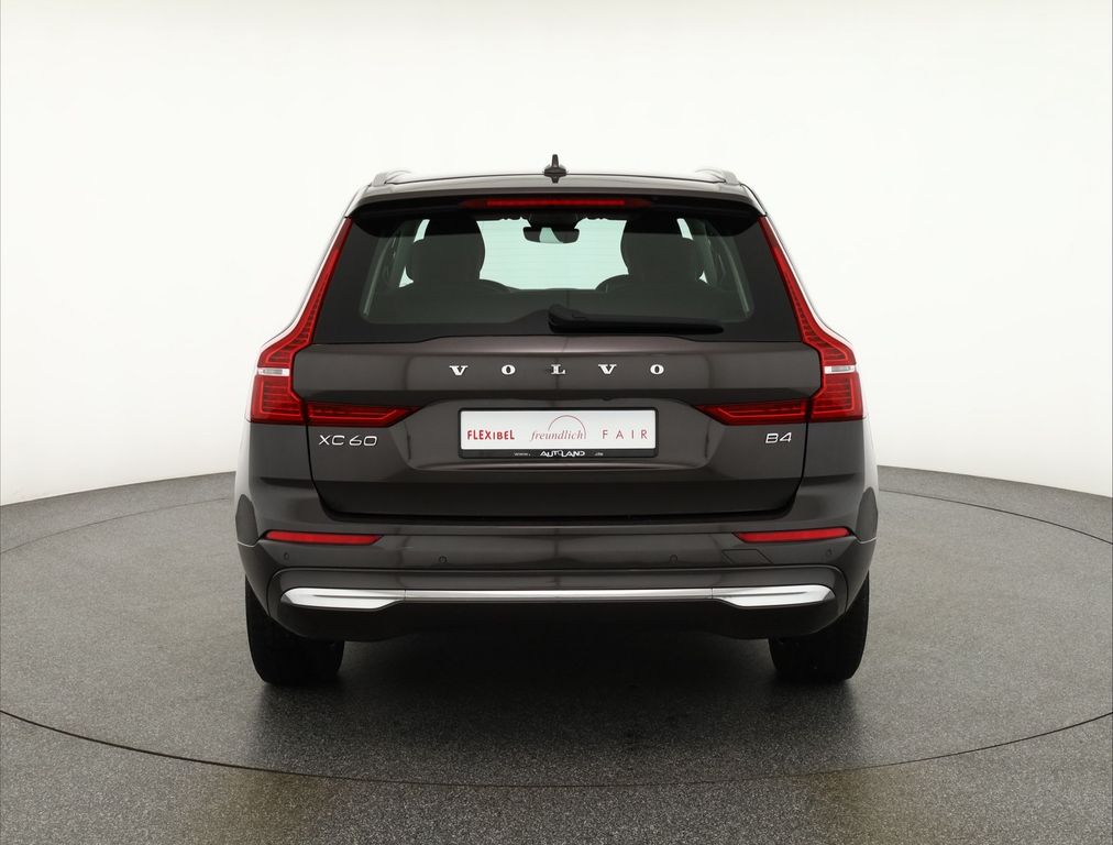 Volvo XC60 2022