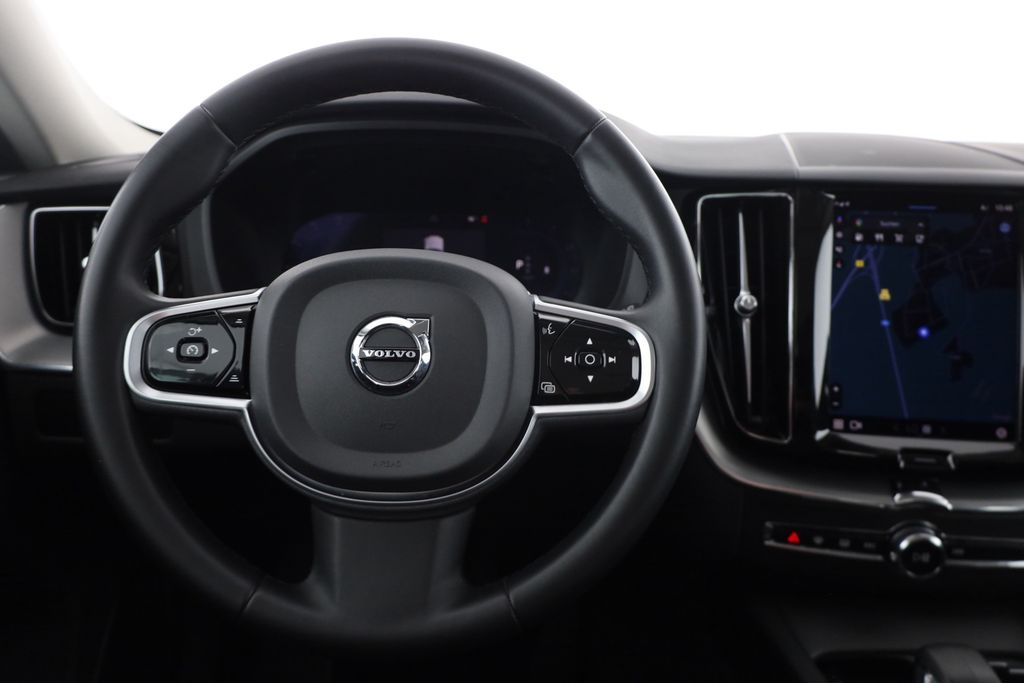 Volvo XC60 2022