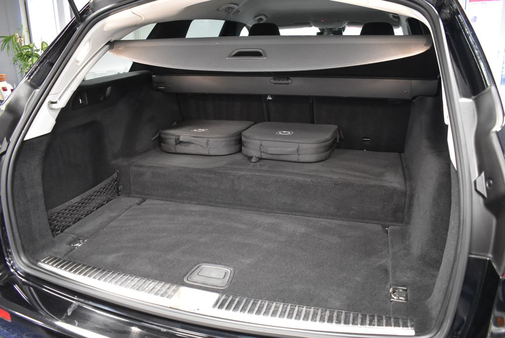 Mercedes-Benz E 300 2022