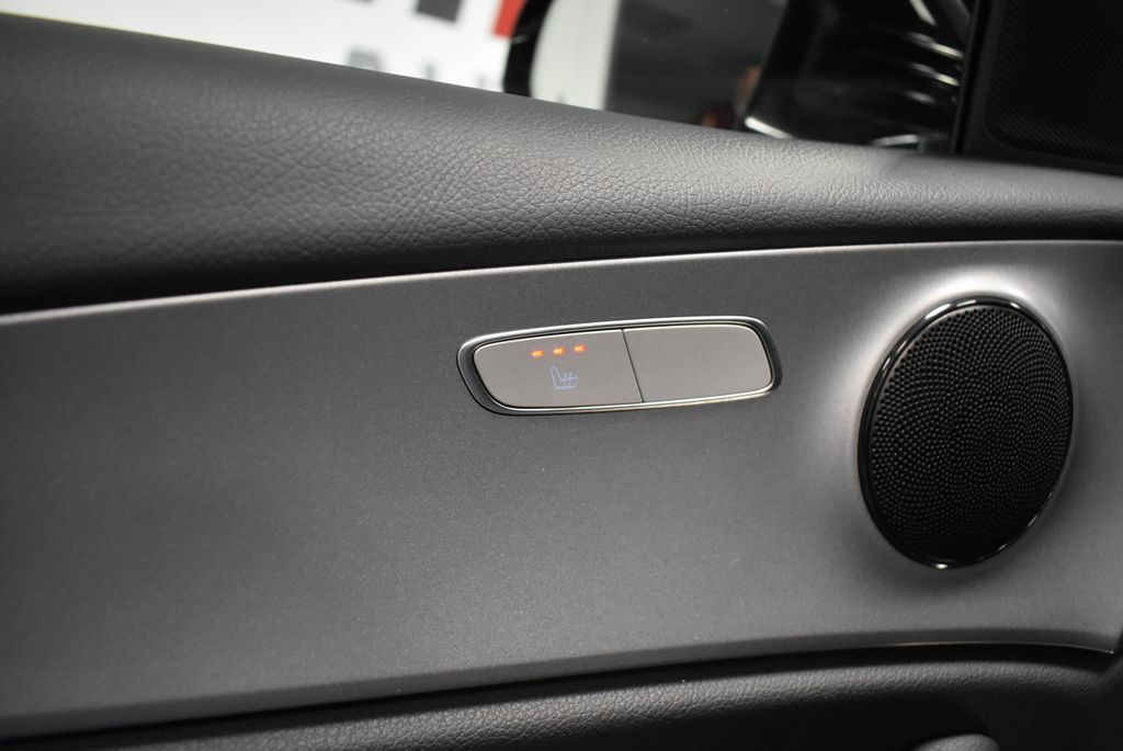 Mercedes-Benz E 300 2022