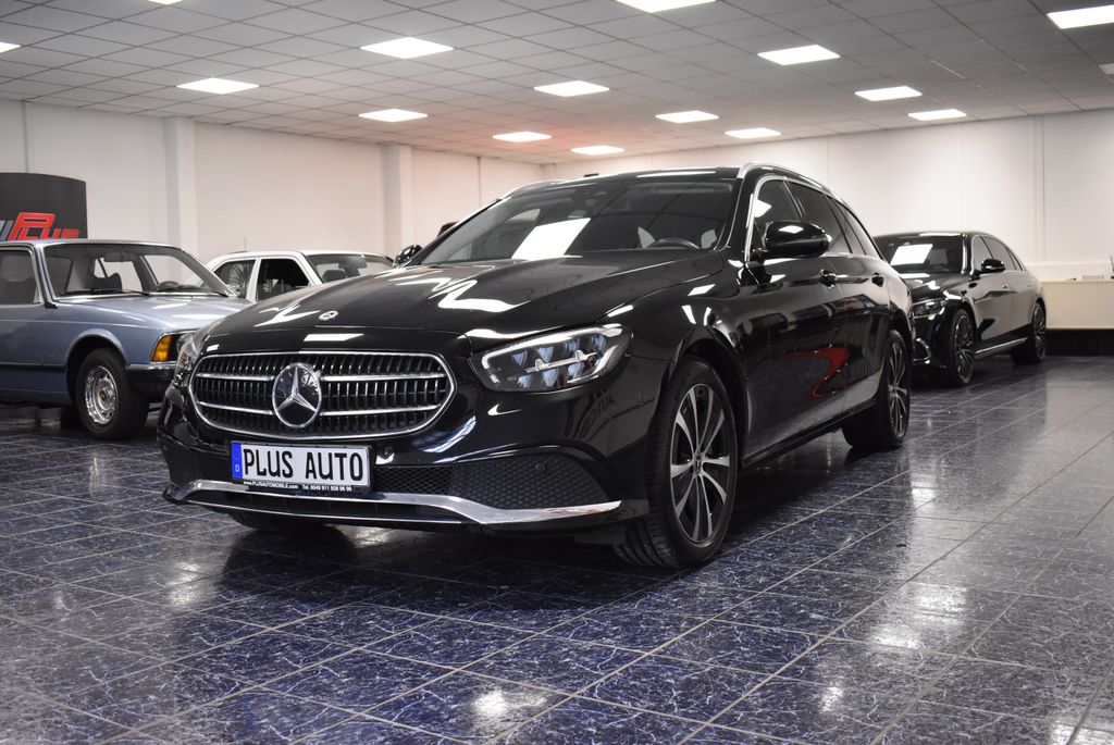 Mercedes-Benz E 300 2022