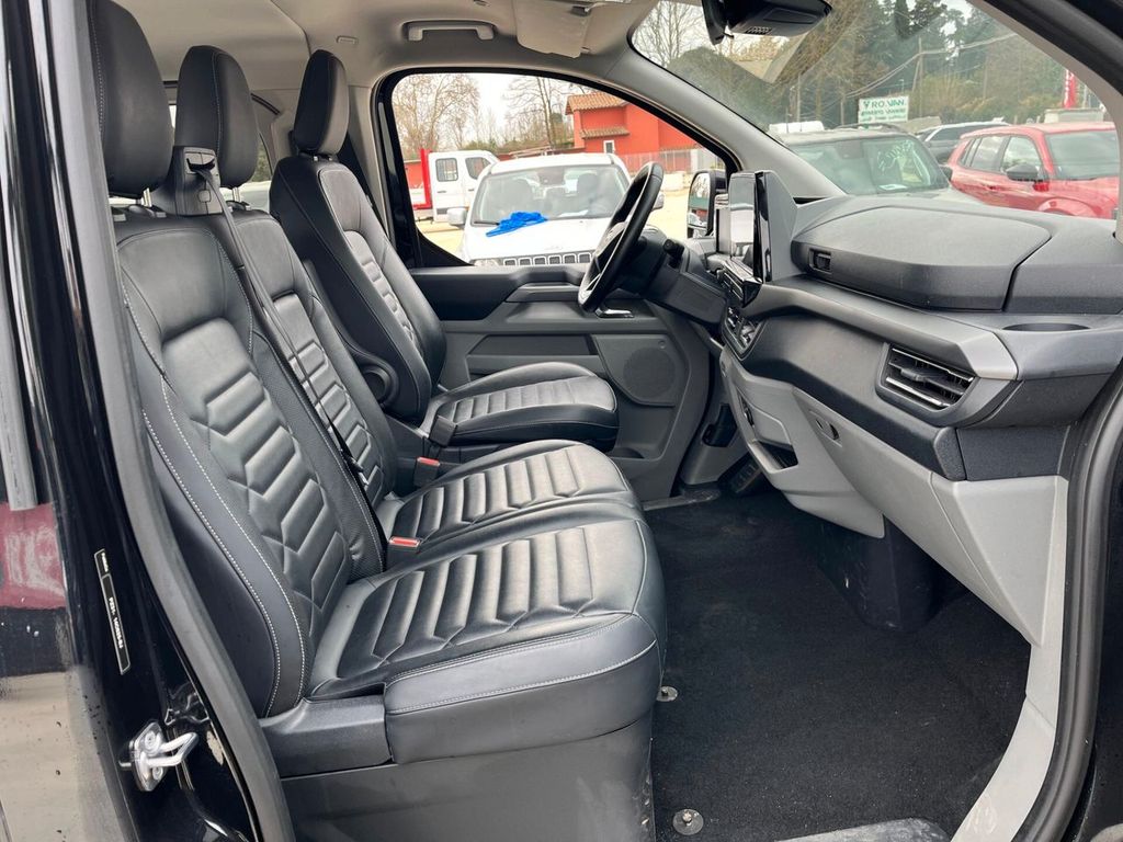 Ford Tourneo Custom 2024