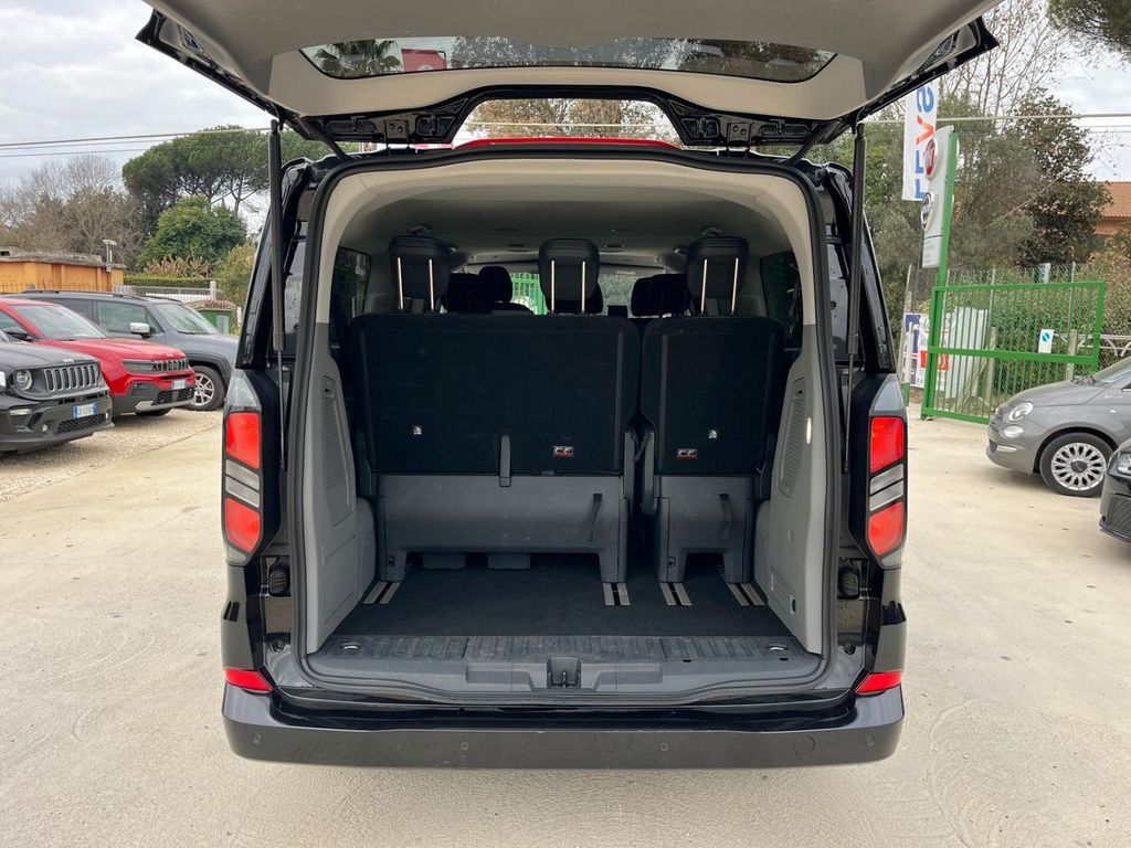 Ford Tourneo Custom 2024