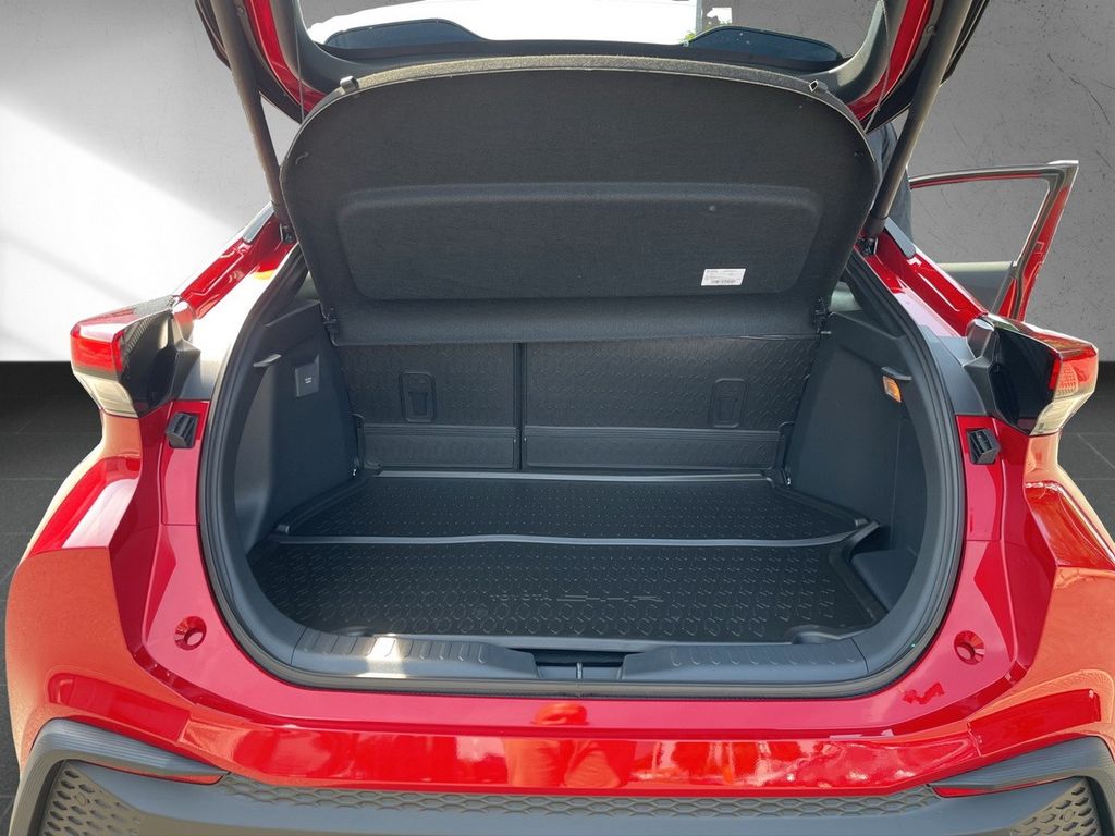 Toyota C-HR 2024