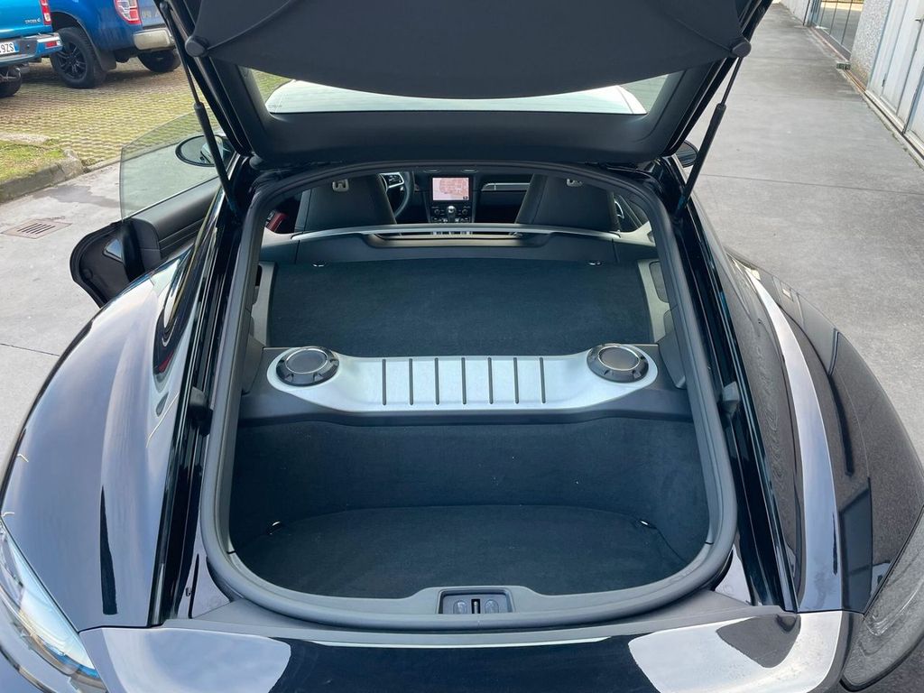 Porsche Cayman 2021
