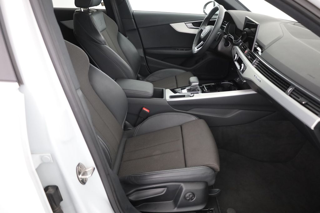 Audi A4 2024