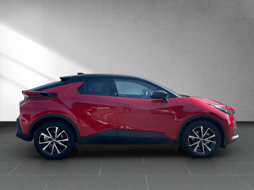 Toyota C-HR 2024