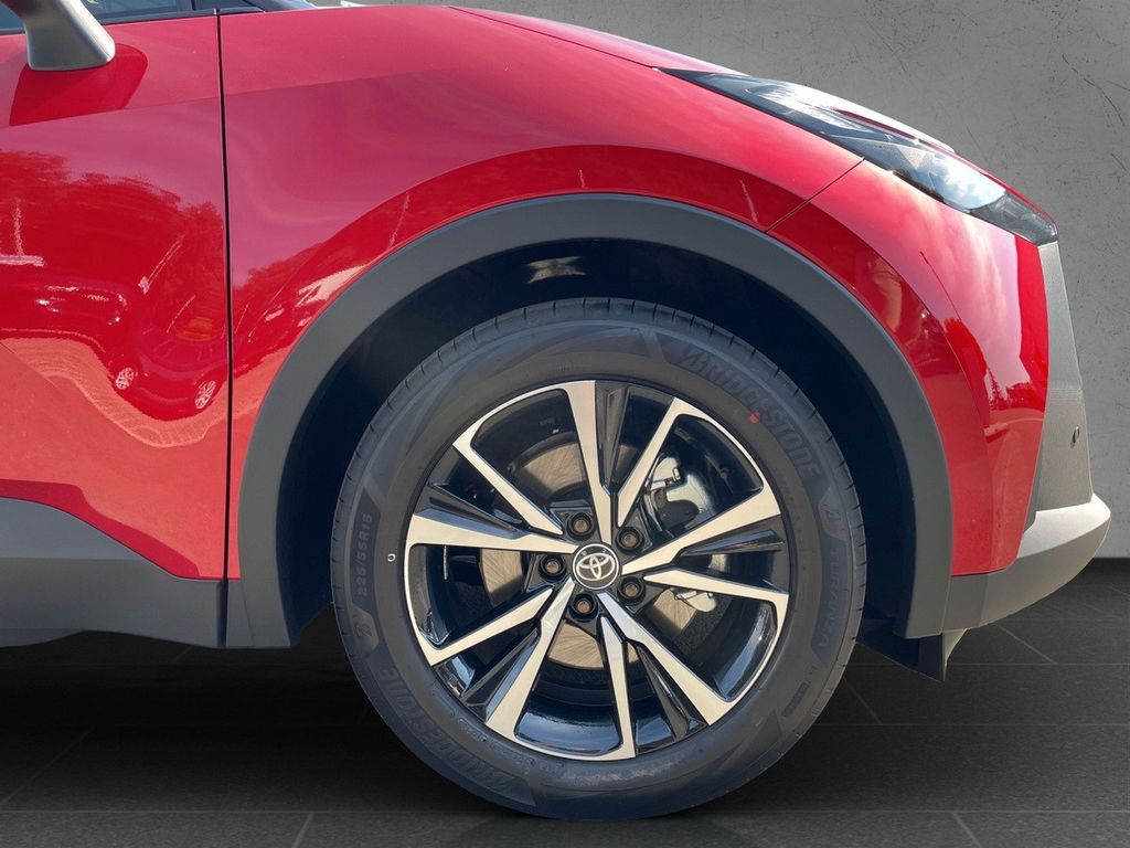 Toyota C-HR 2024