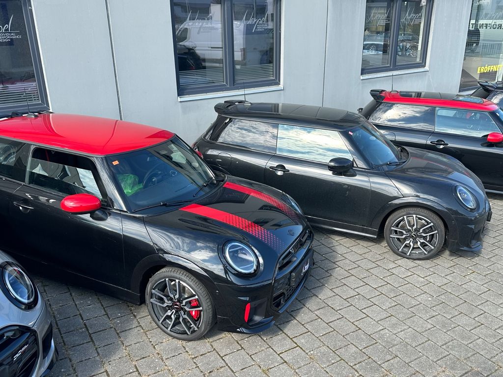 MINI Cooper Cabrio 2025
