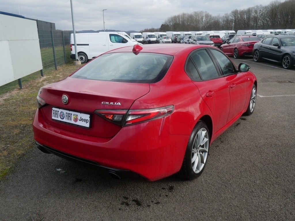 Alfa Romeo Giulia 2023