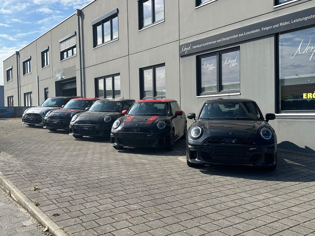 MINI Cooper Cabrio 2025