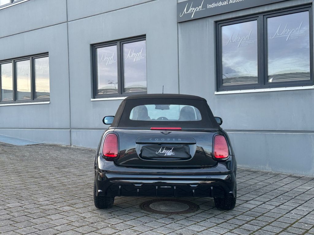 MINI Cooper Cabrio 2025