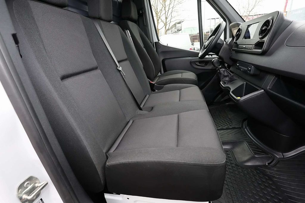 Mercedes-Benz Sprinter 2024