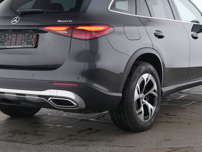 Mercedes-Benz GLC 300 2025