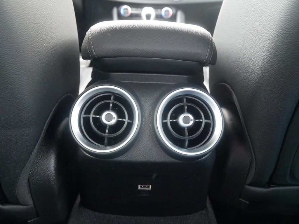 Alfa Romeo Giulia 2023
