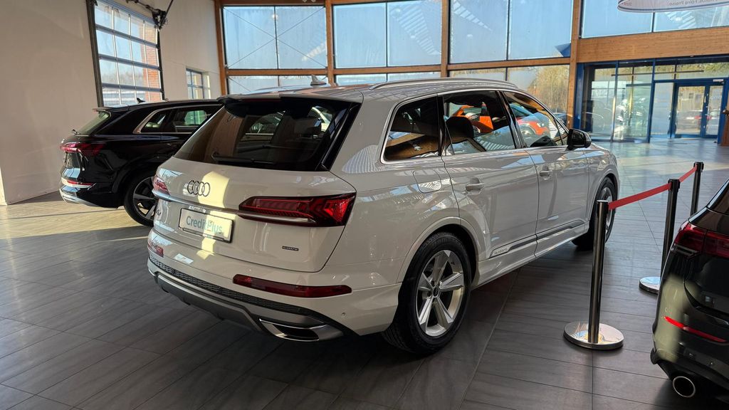 Audi Q7 2023