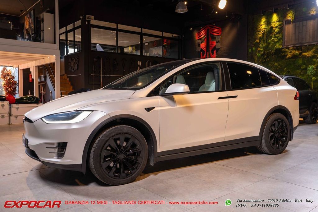 Tesla Model X 2018