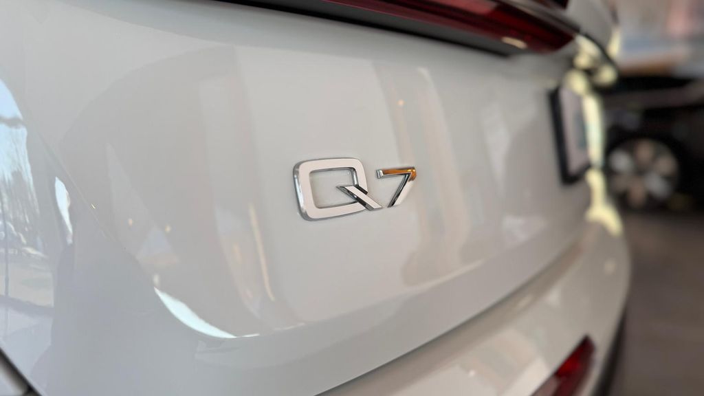 Audi Q7 2023