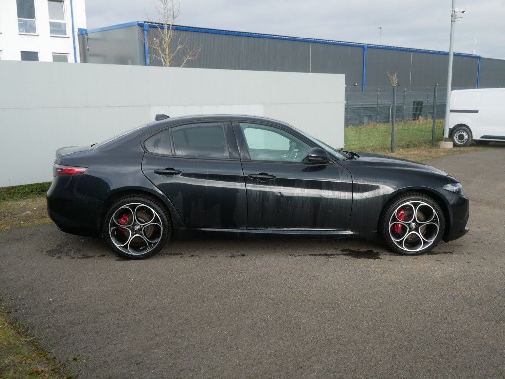 Alfa Romeo Giulia 2023