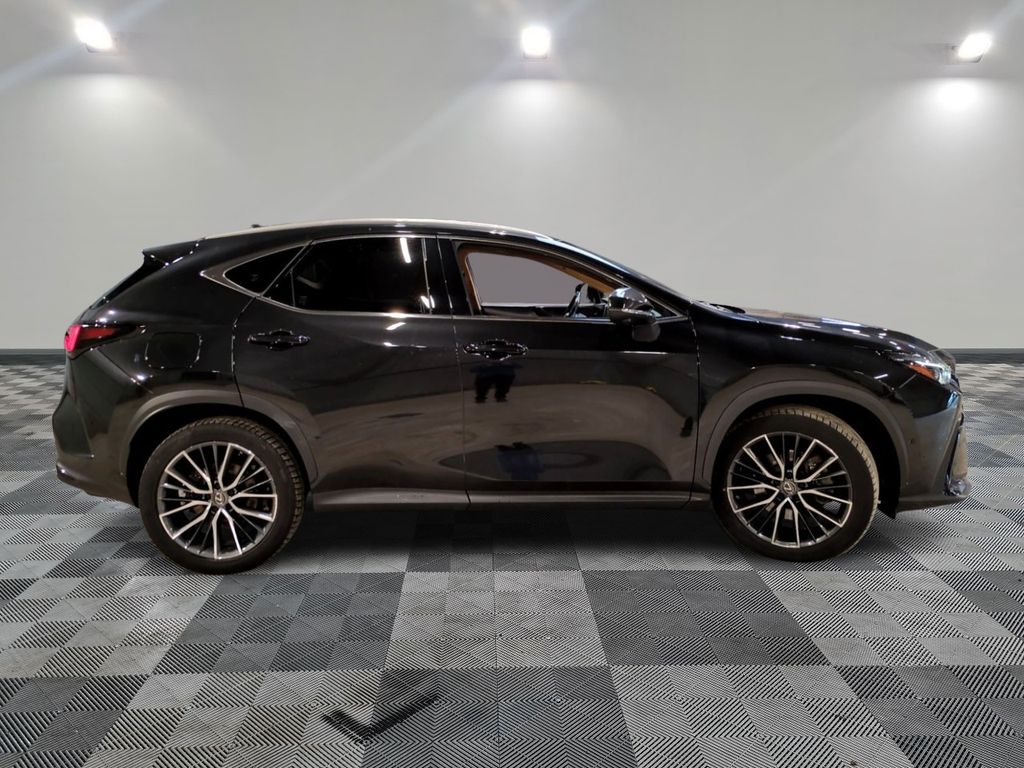 Lexus NX 450h 2022
