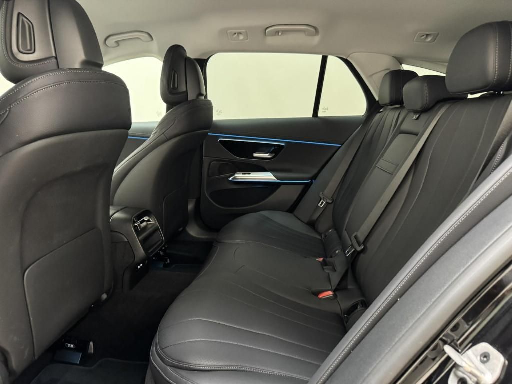 Mercedes-Benz E 300 2024