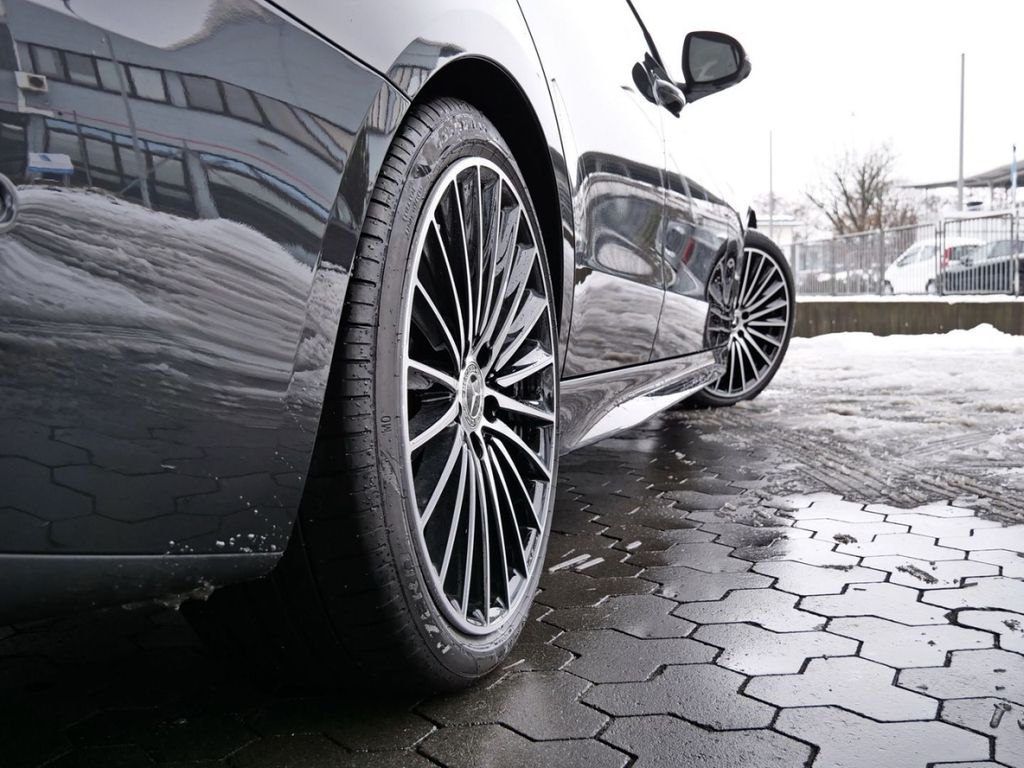 Mercedes-Benz C 200 2024