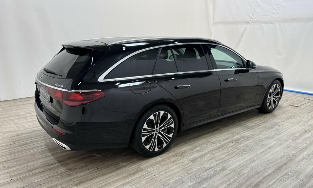 Mercedes-Benz E 300 2024