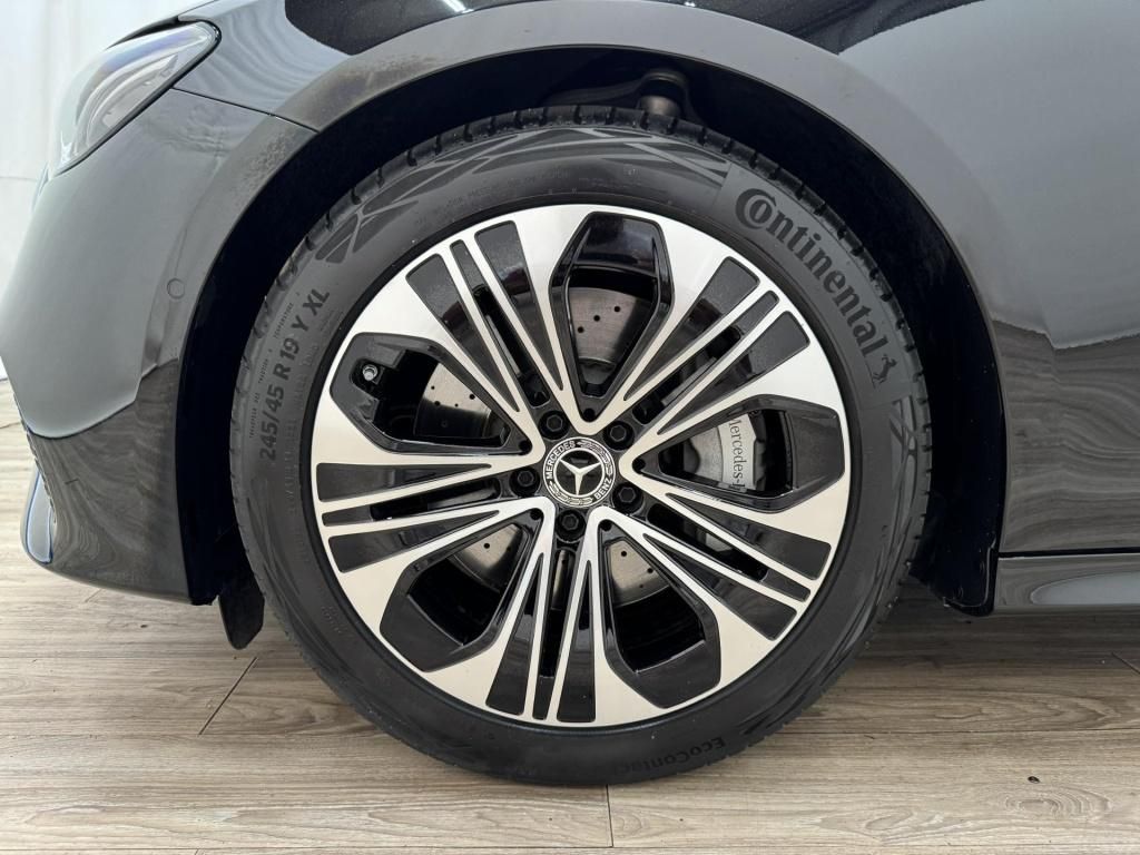 Mercedes-Benz E 300 2024