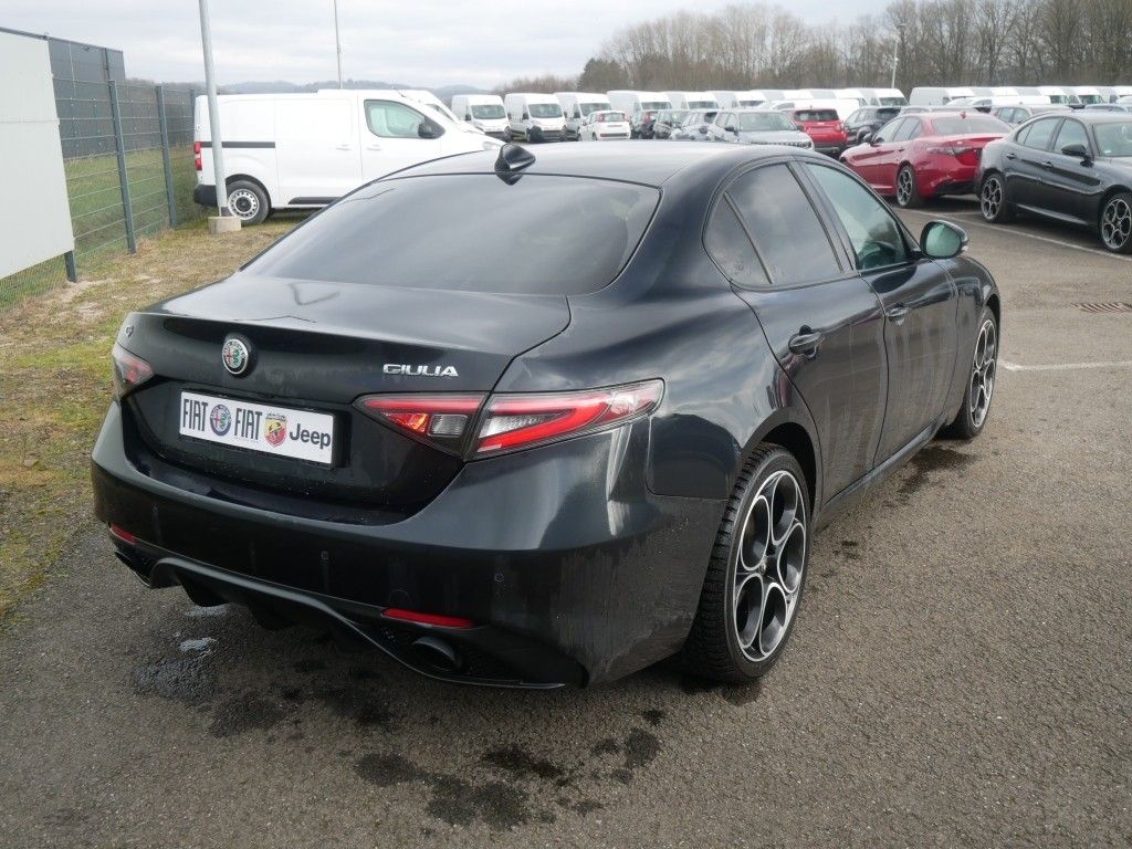 Alfa Romeo Giulia 2023