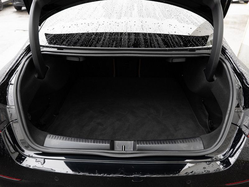 Mercedes-Benz CLA 220 2025