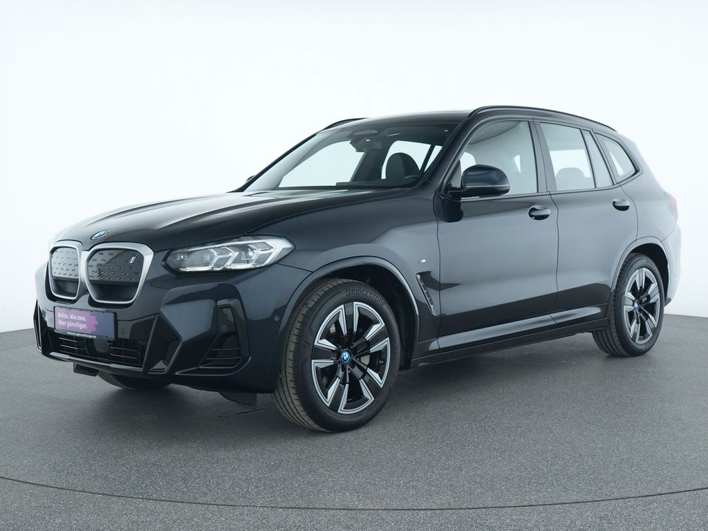 BMW iX3 2023